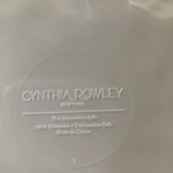 Plates and bowls - Picture 5 of 6